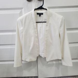 Beautiful Ann Taylor White Blazer